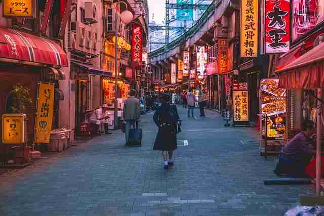 2025年麻豆网重塑商业模式：96招秘籍